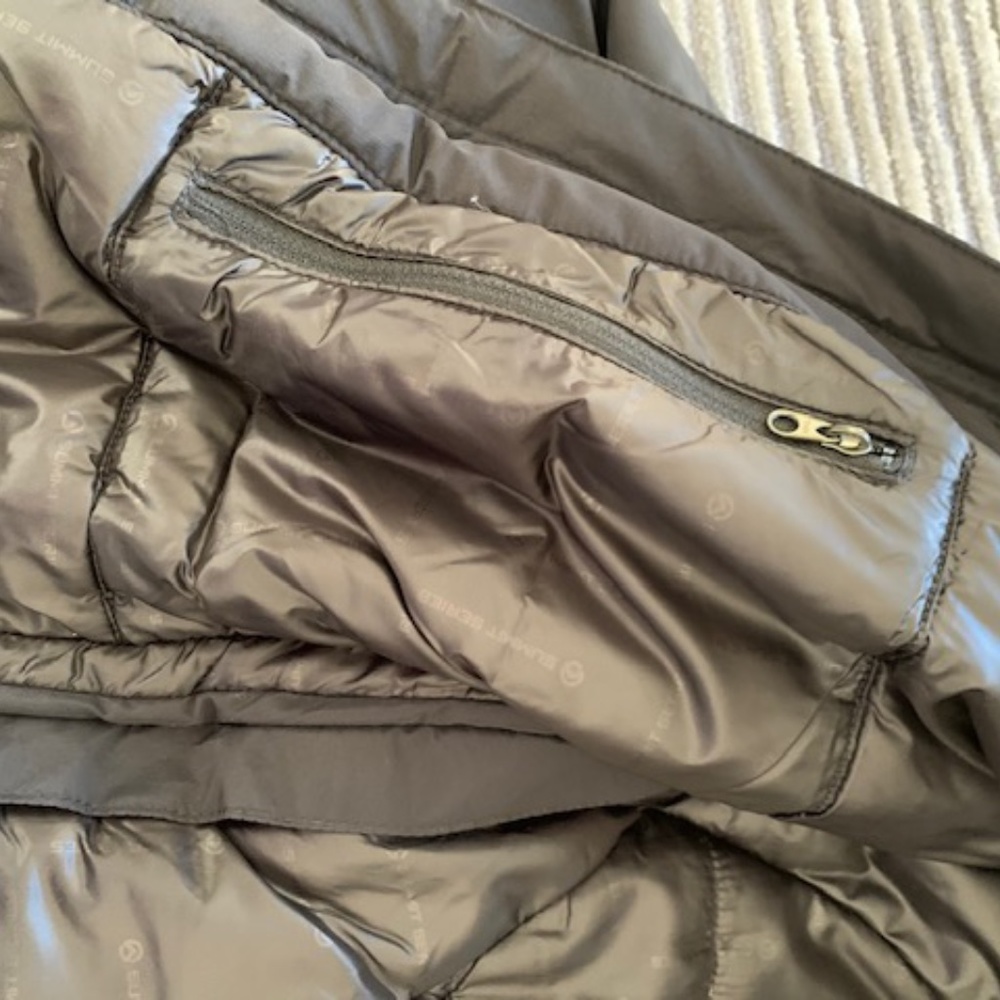 North Face Black Ski Coat - Picture 6 of 8